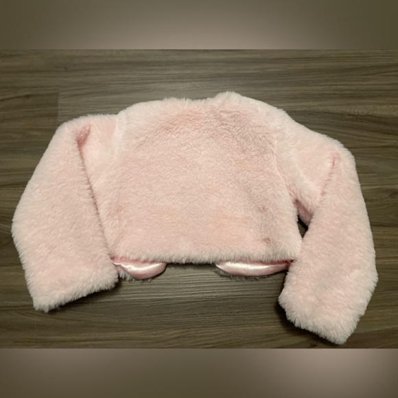 Lilax Girls Soft Pink faux fur long sleeve dress cover up size 4 - Picture 2 of 4
